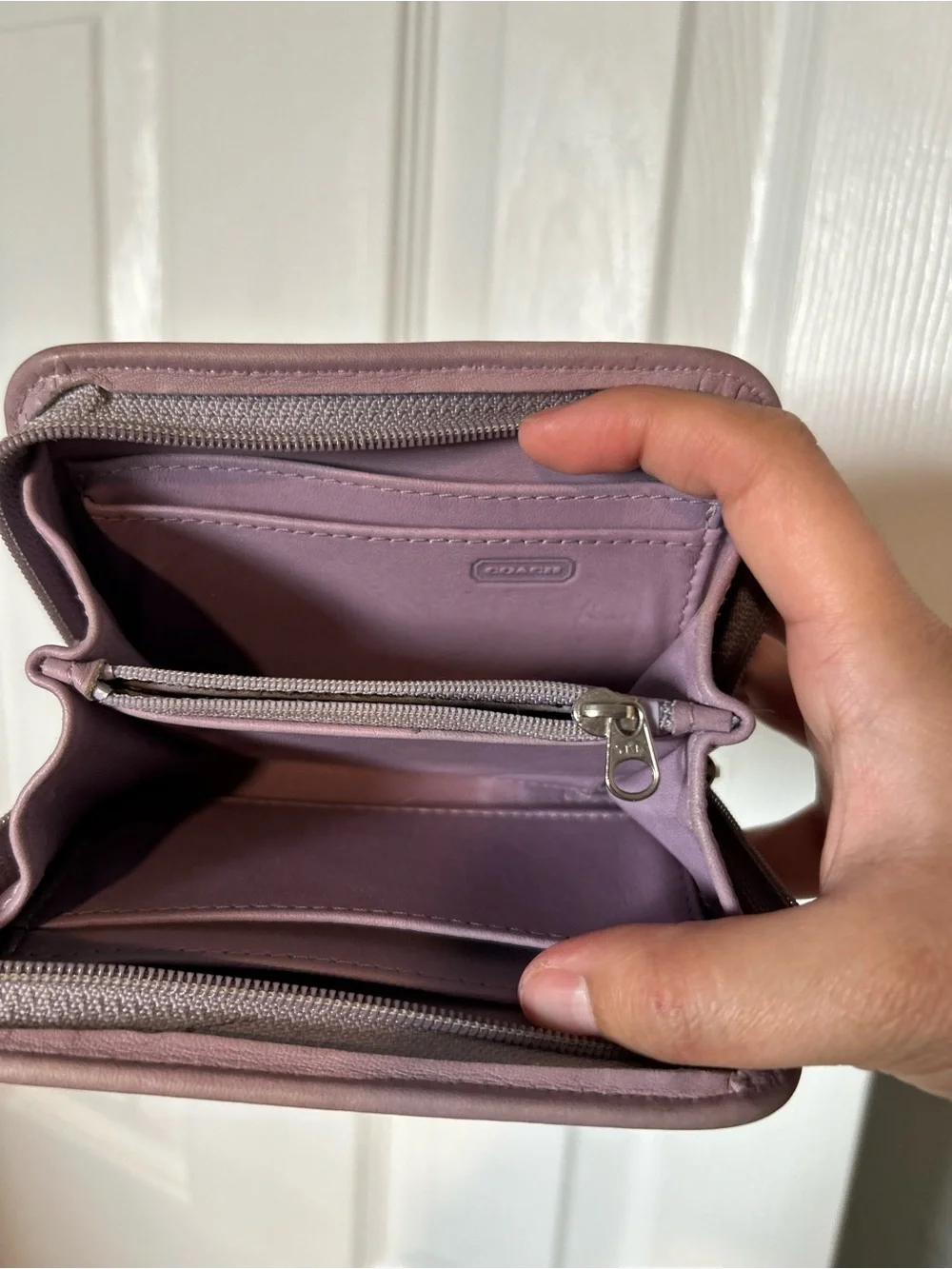 Vintage Coach Lavender Zip-Around Compact Clutch Wallet (Style 6901)